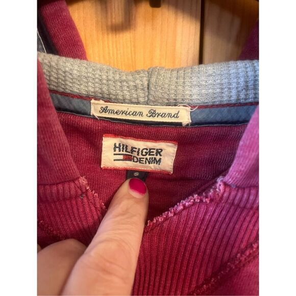 Tommy Hilfiger Denim New York Jacket Hoodie Sweatshirt Size Small Berry (3138) - Picture 3 of 4